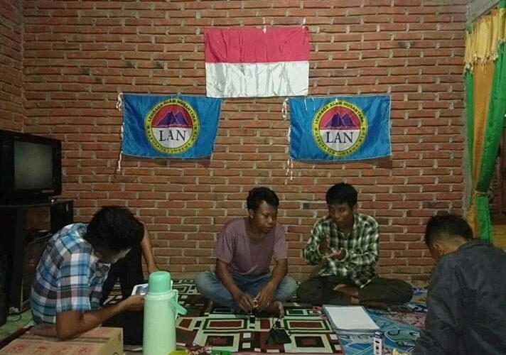 LAN Kab.Sumbawa mendorong Pemerintah Desa Padasuka Membentuk Pokdarwis, Upaya Menciptakan Desa Bersih Dan asri.