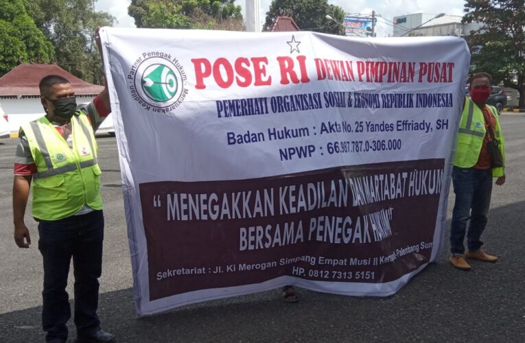 POSE RI Kerahkan Massa Geruduk Gedung DPRD Kabupaten OKU.