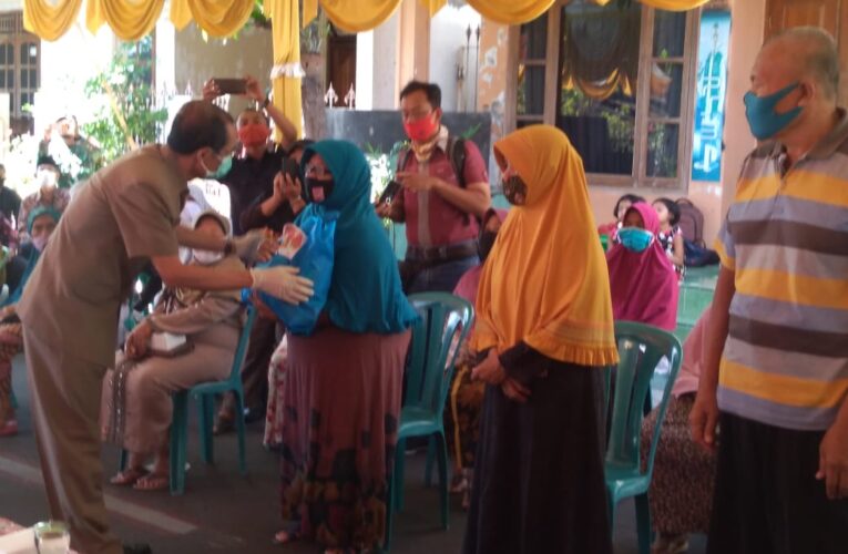 Lagi Bupati Magetan berikan Sembako untuk Masyarakat Dampak Covid-19