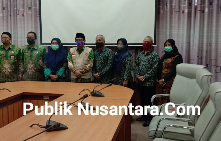 UNMUH JEMBER , PERLUNYA MENINGKATKAN SDM PERANGKAT DESA