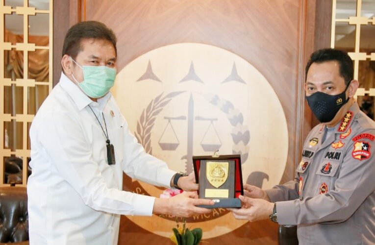 DI KUNJUNGI KAPOLRI, JAKSA AGUNG : INI TONGGAK PENINGKATAN SINERGITAS