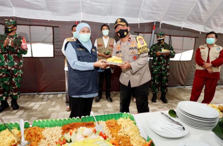 Wakapolda Jatim dan Kasdam V / Brawijaya Dampingi Gubernur Jatim Resmikan RS Lapangan Di Madiun