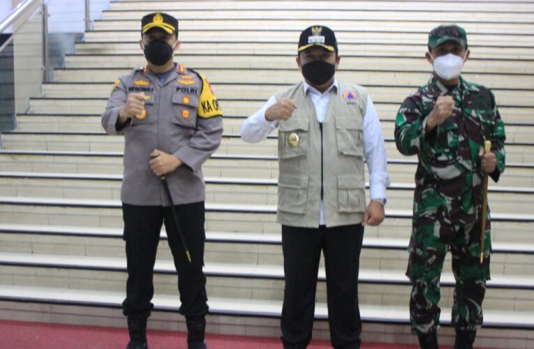 Forkopimda Jember Gelar Apel Pengamanan Pengawasan Physical Distancing