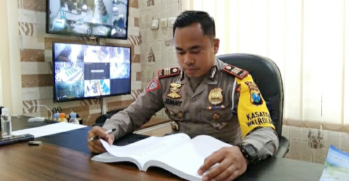 Meminimalisir Terjadinya Kecelakaan, Jimmy: Satlantas Polres Jember terus Lakukan Himbauan pada Masyarakat