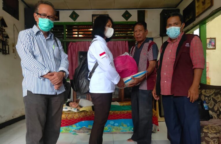 Kementerian Sosial melalui Balai Netra Mahatmiya Bali Terjunkan Tim Pendamping Untuk Bantu Korban Banjir di Kabupaten Bima