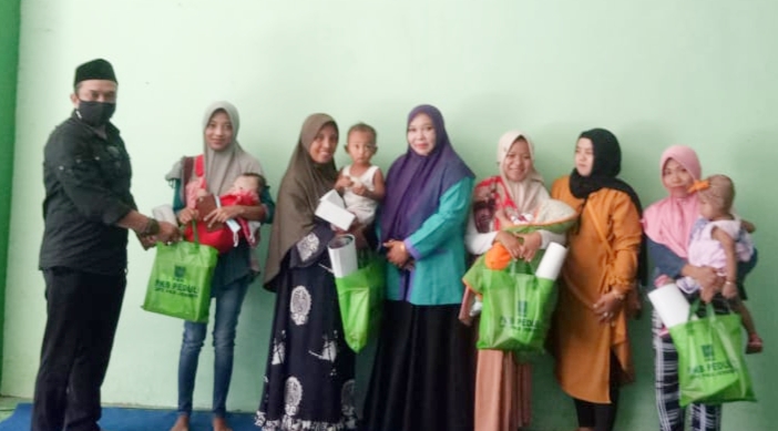 Parpol PKB Salurkan Bantuan Sosial ke Ibu Hamil Dan Balita
