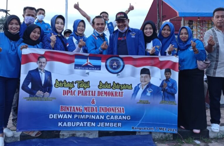 Lagi, DPAC Demokrat Bangsalsari Bersama BMI Bagi Bagi Takjil Gratis
