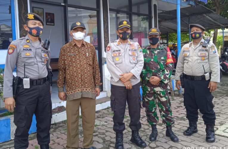Muspika Kecamatan Tanggul Laksankan Penyemprotan Perfektan