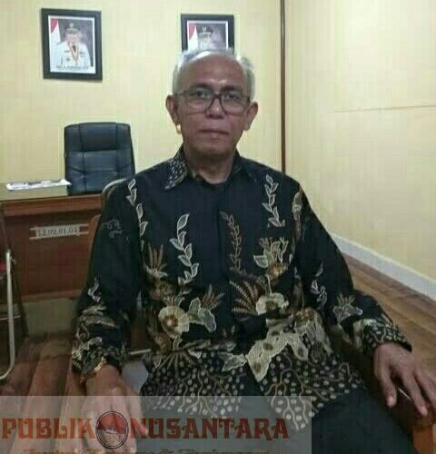 Direktur PD. Pasar OKU Tegaskan, Pedagang Yang Berjualan di Sekitar Tugu Batu Bukan Kewenangan Kami