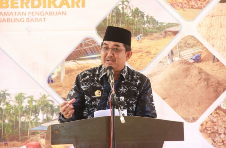 Bupati Tanjabbar Resmikan Sentra Industri Pengolahan Kelapa Terpadu