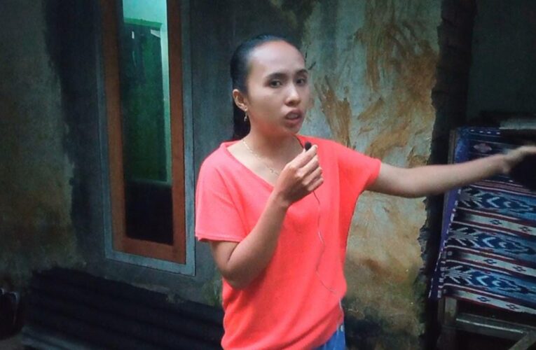 Viral Warga Debat Dengan Satgas Covid , Kades Menanyakan Surat Kelengkapan Sepeda Motor.