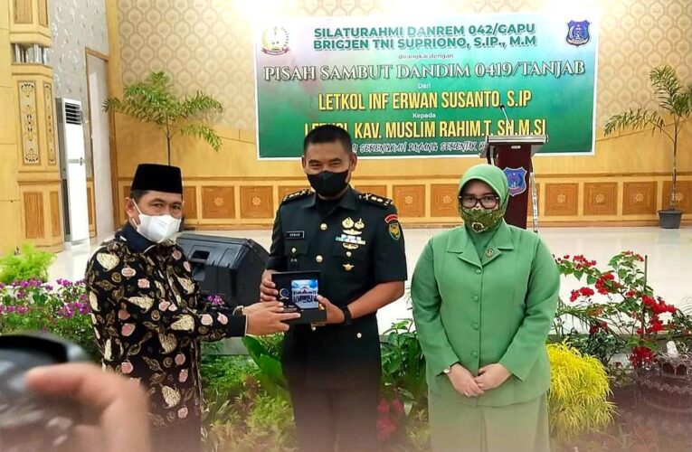Ketua DPRD Tanjabbar Sampaikan Penghargaan dan Ucapkan Selamat Bertugas Ditempat Yang Baru
