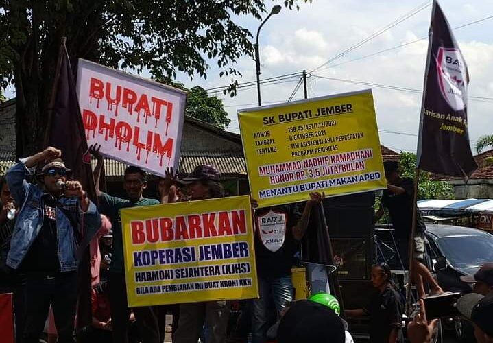 Lima Ormas Kecam Praktek KKN Bupati Hendy Siswanto, Menantunya Makan Duit APBD Tiap Bulan.