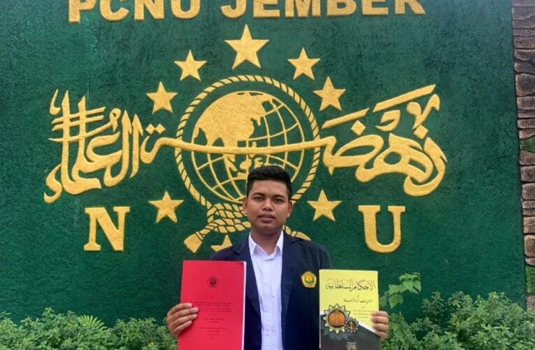 Alumni Pesantren Islam Bustanul Ulum Raih Gelar Magister Di Unej