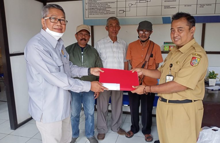 Dinyatakan Sudah Lengkap, DPD SWI Jember Resmi Daftar Ke Bakesbangpol