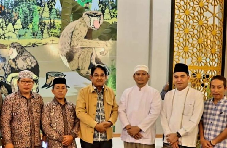 Bupati Kunjungi Kafilah MTQ Nasional Asal Tanjabbar di Banjar
