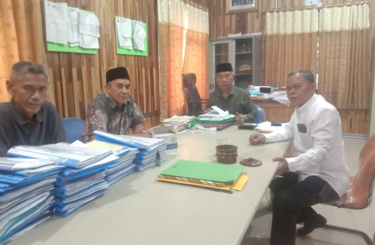 Kades Tapos Tigaraksa Klarifikasi SK Ketua RT/RW