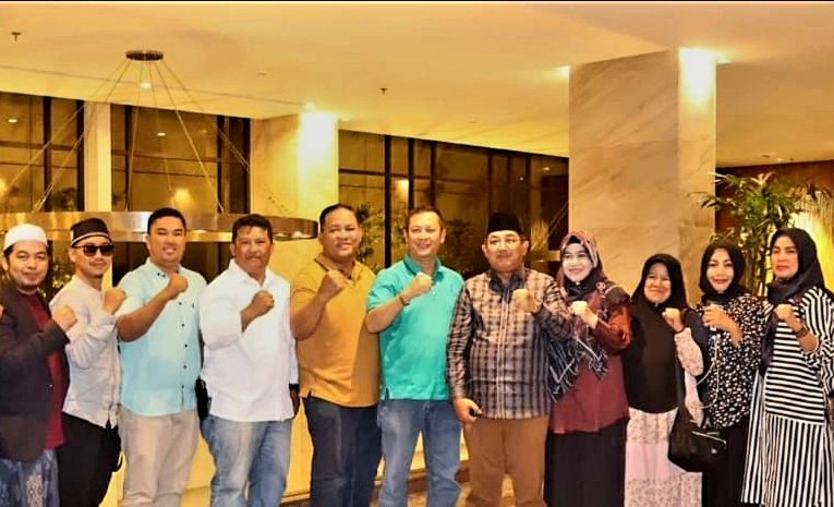 Bupati Tanjab Barat Silaturahmi dengan IKTAB Kota Batam Kepri