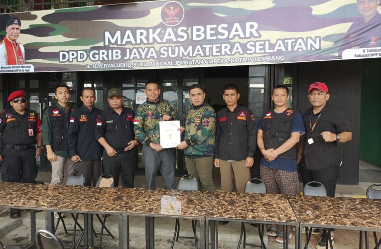 Susanto SH MH CTA Terima SK Kepengurusan DPC Grib Jaya Kabupaten OKU, ini Pesan Ketua DPD Sumsel