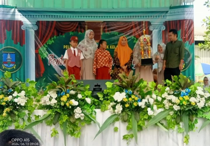 SDN Cijampang Gelar Pelepasan Siswa-Siswi Kelas VI dan Pentas Seni