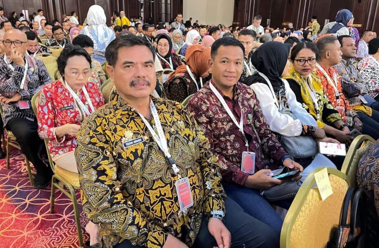 Sekda Tanjab Barat Hadiri SAKIP Award Tahun 2024