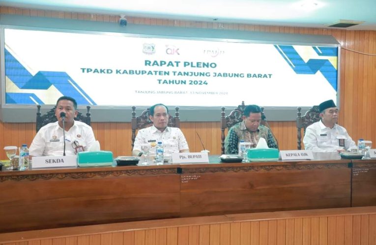 Pjs Bupati Tanjabbar Resmi Membuka Rapat Pleno TPAKD Tahun 2024