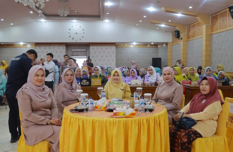 Kartini Masa Kini dari Tanjab Barat Raih Penghargaan di Bidang Ekonomi