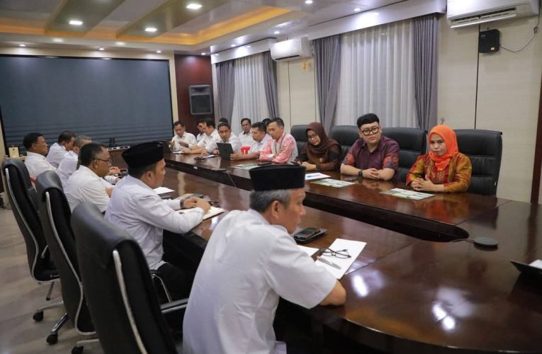 Bupati Tanjab Barat Dukung Program S1 dan S2 untuk ASN bersama Universitas Ibnu Sina