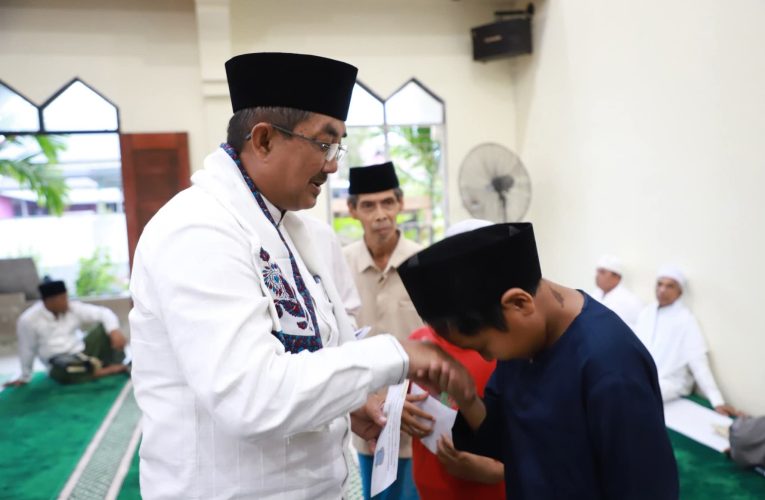 Pemkab Tanjab Barat Hadirkan Program Operasi Katarak Gratis di RSUD Daud Arif